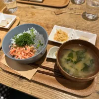 熱海 KICHI + 三色丼|愛さん