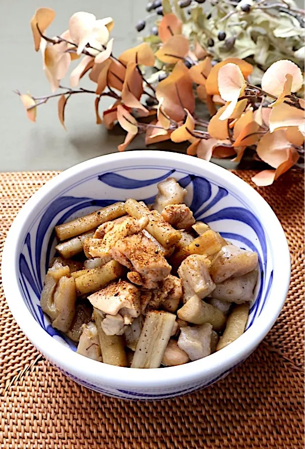 鶏もも肉とごぼう、こんにゃくの甘辛炒め煮|めいめいさん
