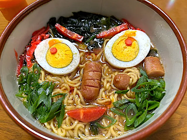 マルちゃん正麺🍜、豚骨醤油味❗️✌︎('ω')✌︎✨|サソリさん