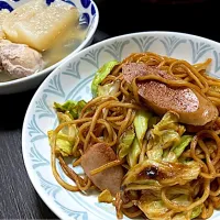 ＊丸ごとキャベツの焼きそば＊骨付きブツ切り鶏大根＊