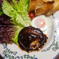 チーズINハンバーグ| ひろにぃさん