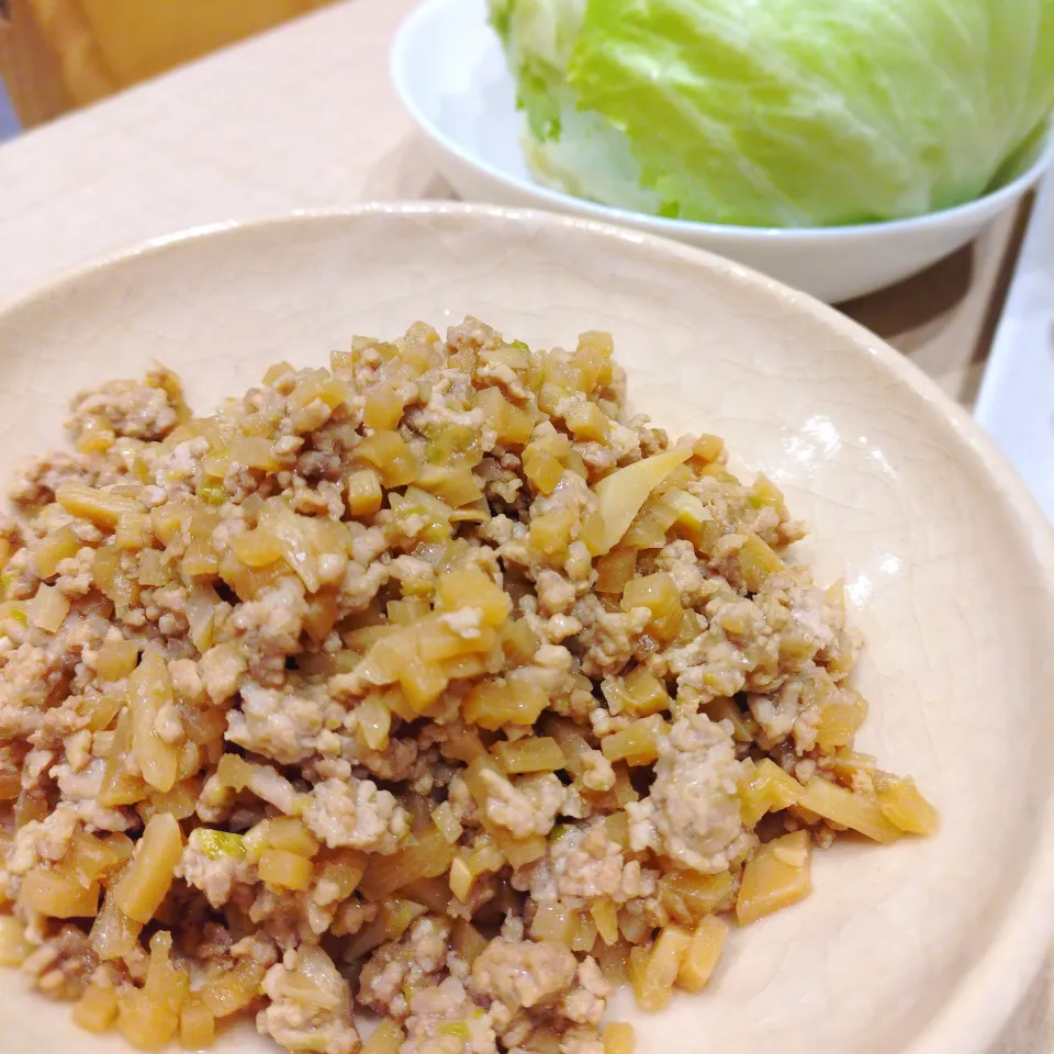 ひき肉のレタス包み|あゆみ│ハレシピさん