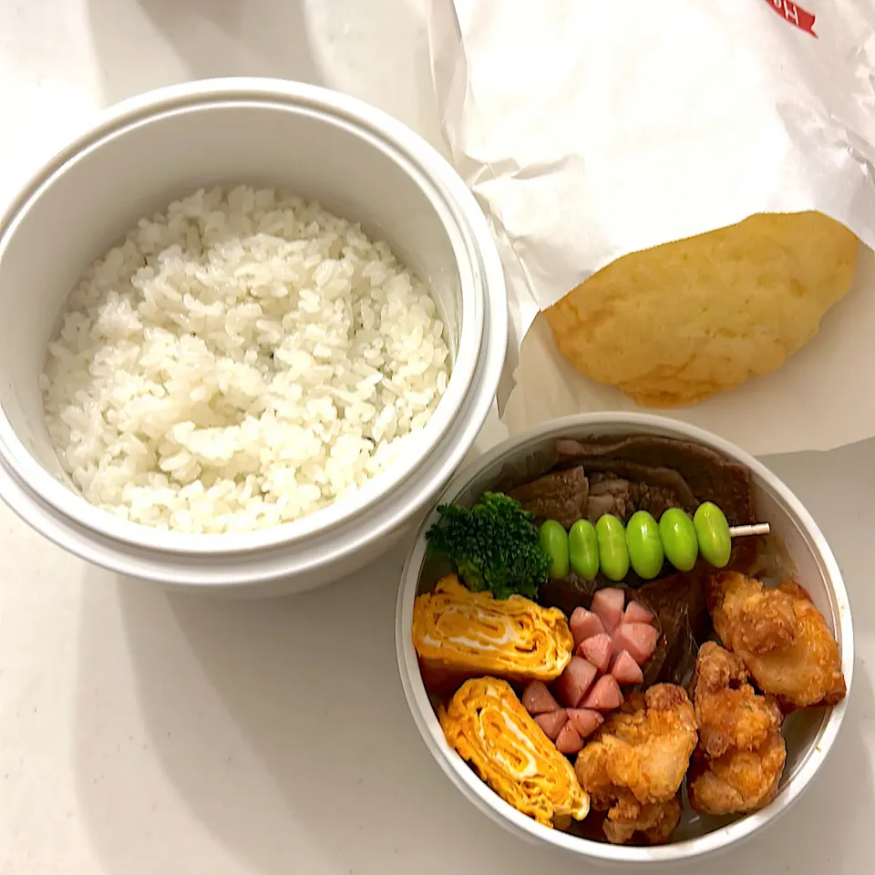 焼肉
鶏唐揚げ
シャウエッセン
卵焼き
枝豆
ブロッコリー
のり弁
Myメロンパン|ayumomさん