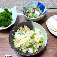 シーチキンとえのきご飯🍚|ヒロミ🏝🏝🏝🌺🏄🌊🐬🏄‍♀️🏄‍♂️🍹🐠👙🌺さん