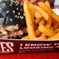 Truffles Beef Burger w Fries 😍🍟🍔 gourmet burger SG Ahes Burnnit SG Muslim owned western food 😋yummy|🍒lynnlicious🍒さん