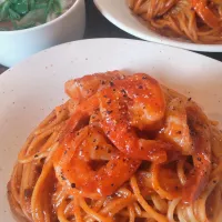 海老のトマトパスタ