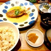 玄米屋|秀美«シュウビ»さん