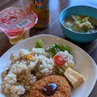 子ども食堂‪ ·͜·|ゆ☺︎︎さん