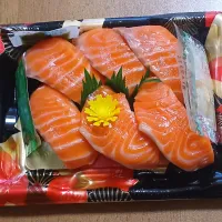 フィヨルドサーモンの握り寿司| ナナさん