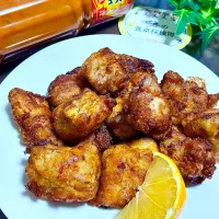 にんにく辣醤だれで漬け込んだ唐揚げ🍗|あやめもちもちさん