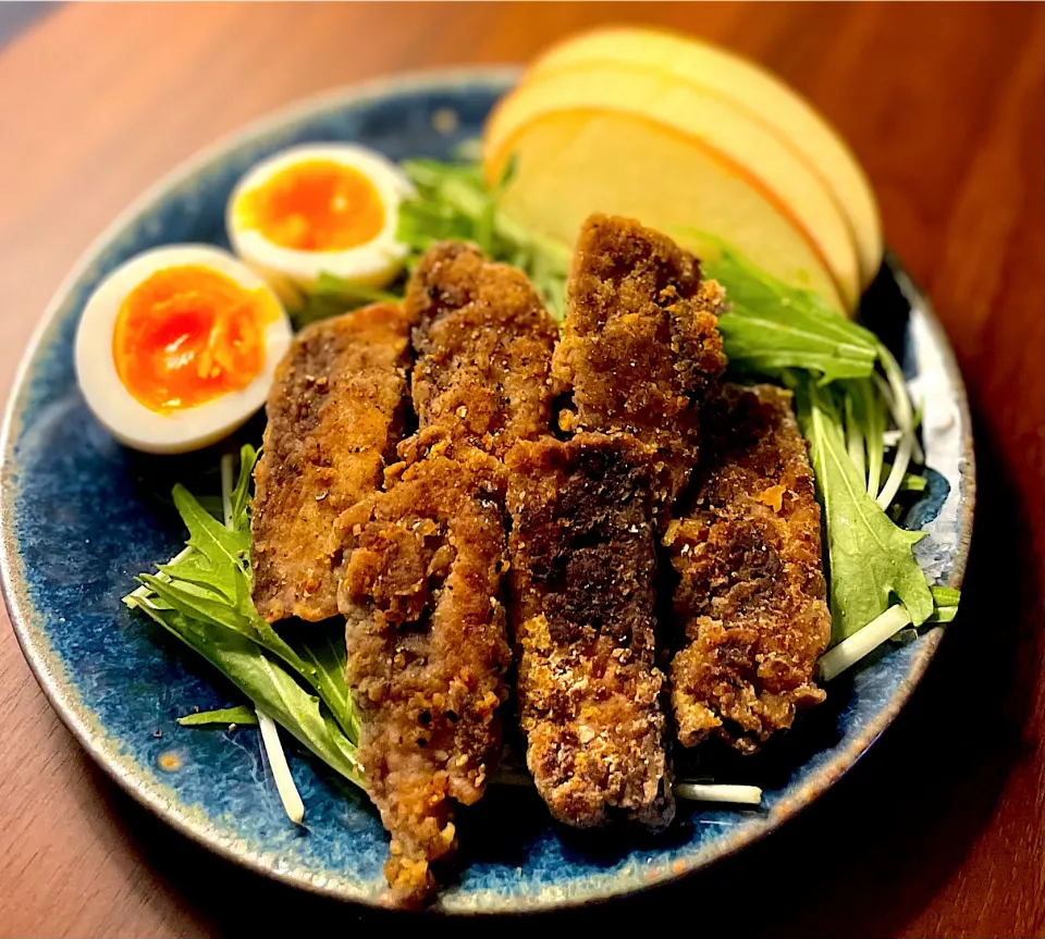 鰹のたたき　カレー竜田揚げ|にゃふてんさん