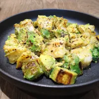 焼きれんこんとアボカドのサラダ