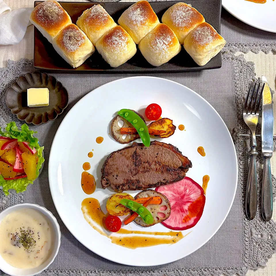 ローストビーフステーキでおうちレストラン風🍽️|すずさん