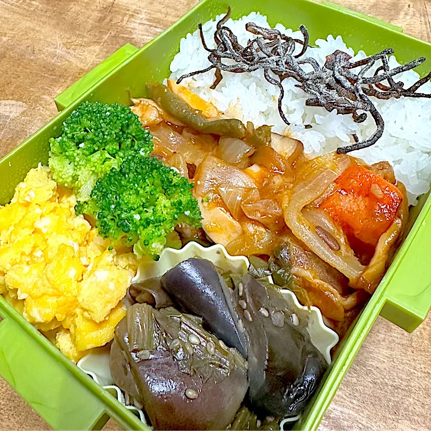 食材補給前の弁当|くまちゃんさん