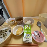 お疲れ様朝ご飯🍚🎀卒業します76歳😭🎀| 🐧ペンギン2さん