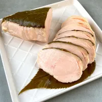 しっとり鶏ハム 〜 桜風味 〜|紅茶とお菓子と時々ごはんさん