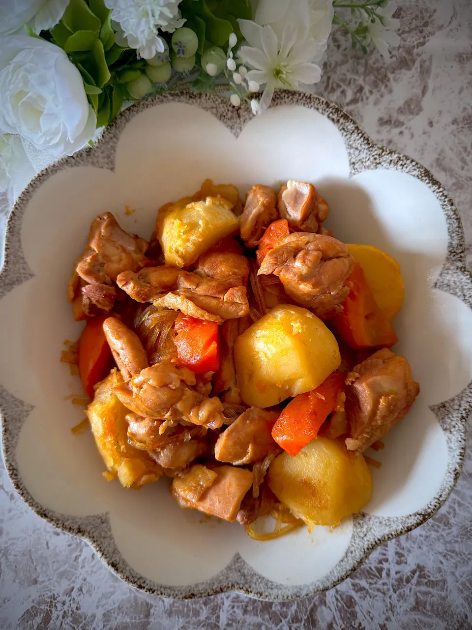 韓国風肉じゃが🇰🇷(タッポックムタン)すき焼き風きんぴら✨|いっちゃんさん