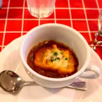 オニオングラタンスープ| いりごまさん