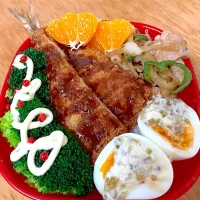 家族お弁当🍱ლ(´ڡ`ლ)❤️| ふみぃさん