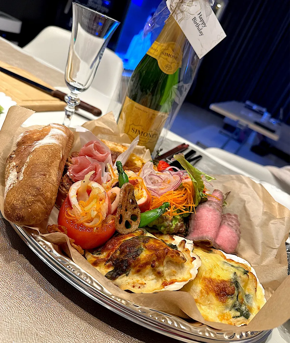 本日のオードブル🍽️🥂😋🎉|ナムナムさん