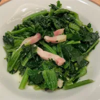 ほうれん草のソテー🥬|Kojiさん