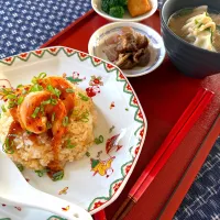 🦐のっけ麻婆ソースだけの焼き飯| サミカさん