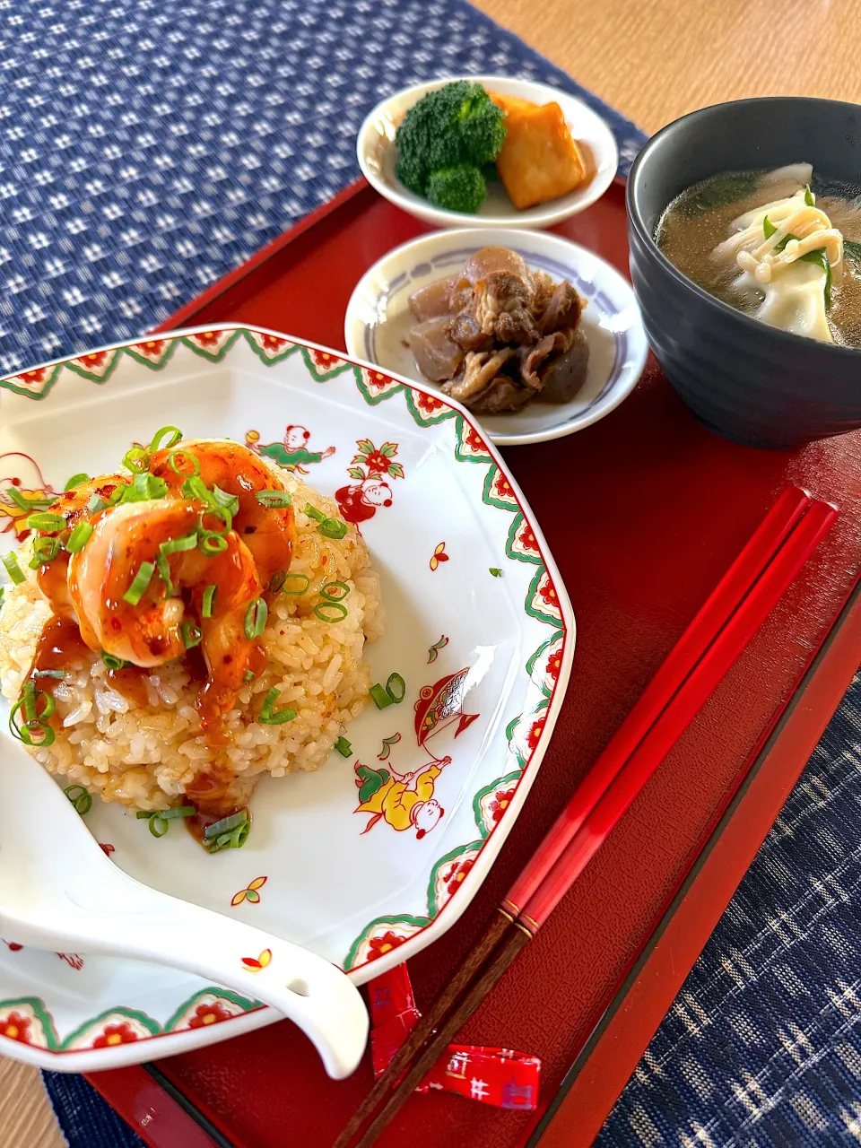 🦐のっけ麻婆ソースだけの焼き飯|サミカさん