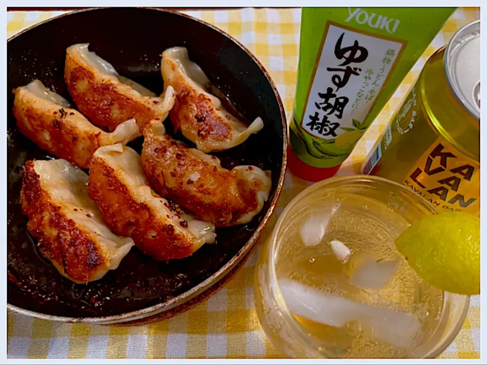 今日は、ジャンボ海老🦐餃子🥟♪マシマシ|ワイントンさん