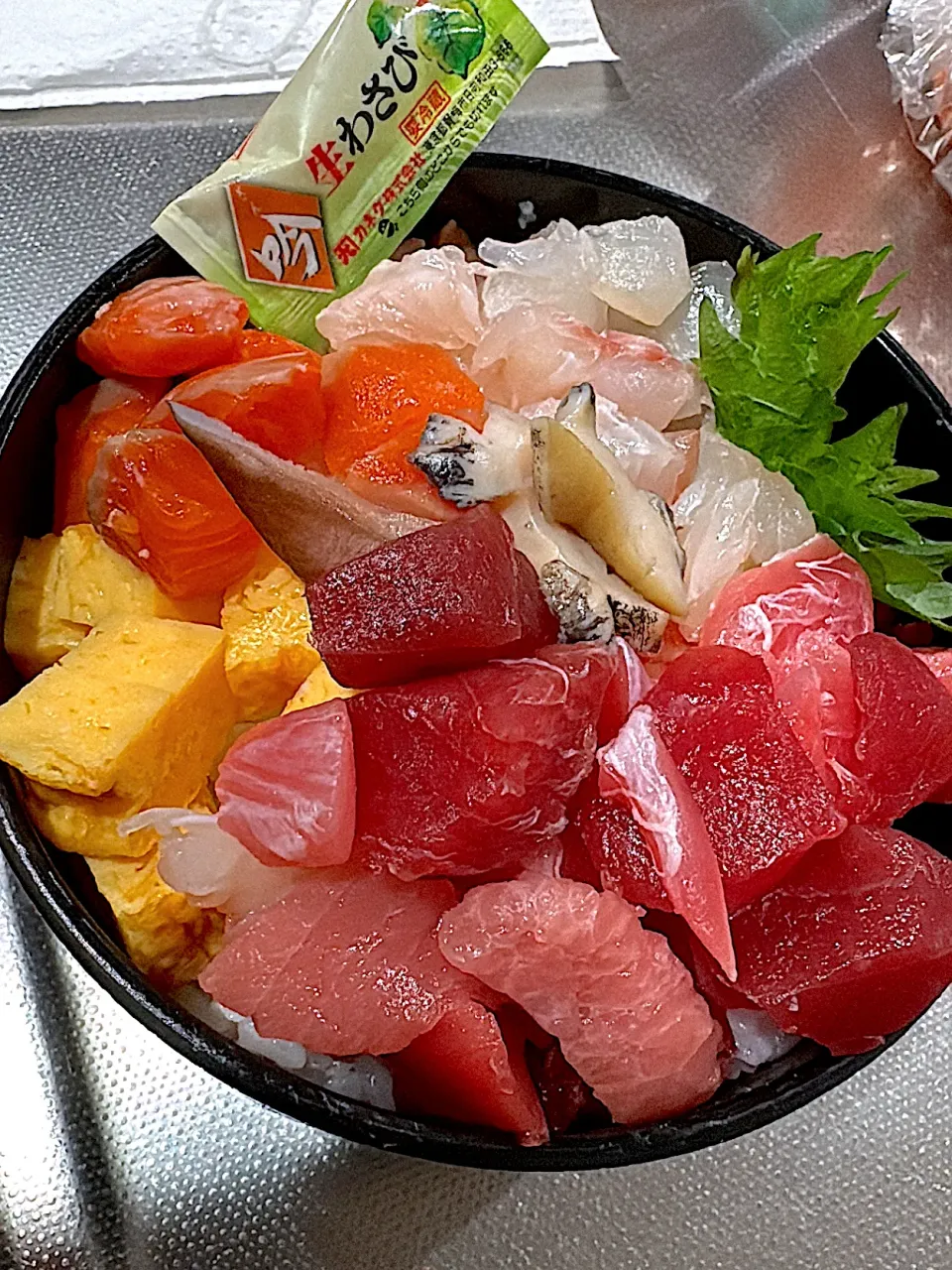 今日は海鮮丼で|バジルさん