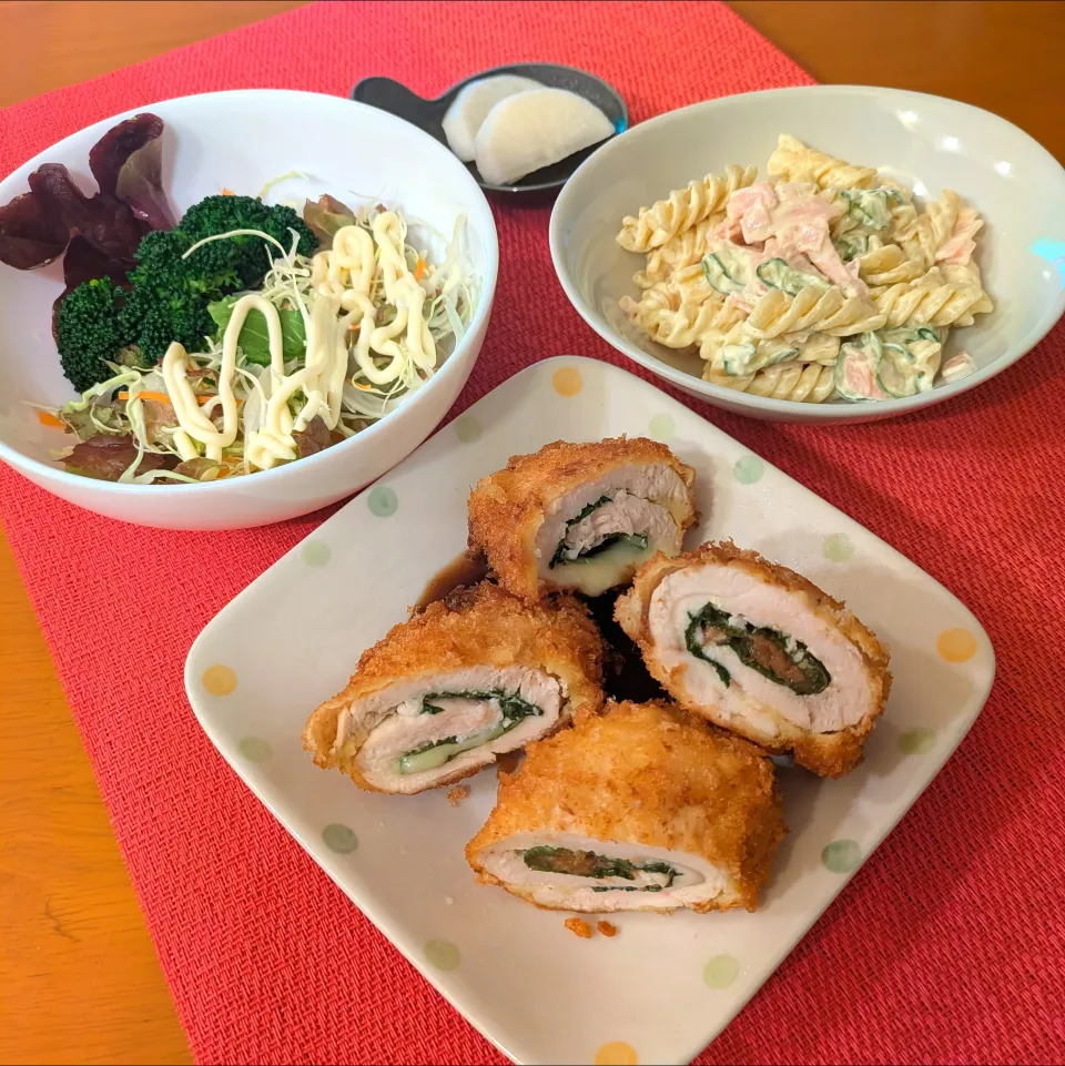 ☆ササミフライ２種　☆マカロニサラダ　☆生野菜サラダ　☆べったら漬|chikakoさん