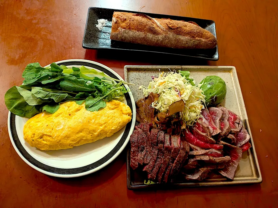 Midnigh meals🌝鹿と牛|🌈Ami🍻さん