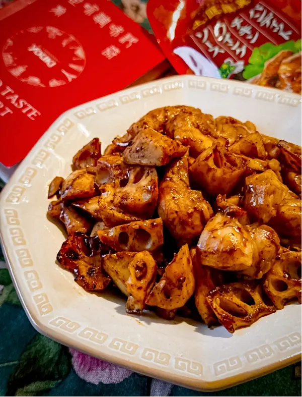 🇭🇰土匪雞翼 with 蓮根🇭🇰|にゃんぺこさん