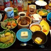 ホテル両国　さくら　ランチビュッフェ|よっちびやばんぶーさん