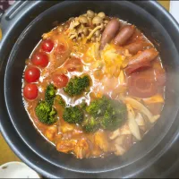 🍅とろ〜りチーズでトマト鍋🍲シメは、ナポリタン🍝| みよぱさん