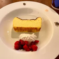 焼きチーズケーキ、本日のコーヒー（ハグブレンド）|こいちさん