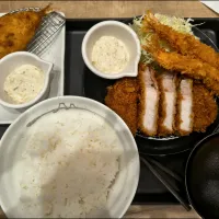 厚切りリブロースと海老フライ| アクちゃんさん