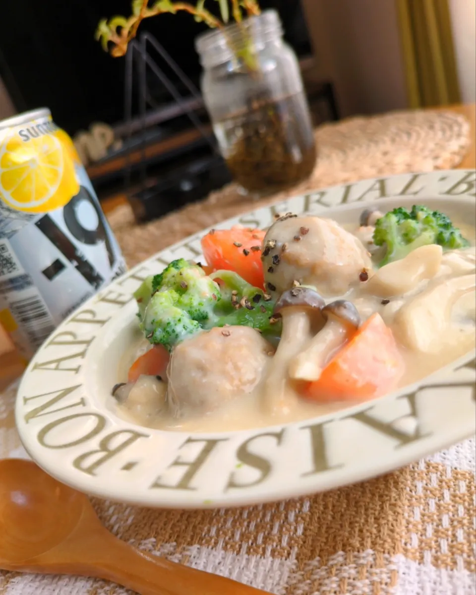 肉団子ﾁｬｳﾀﾞｰ|まりおさん