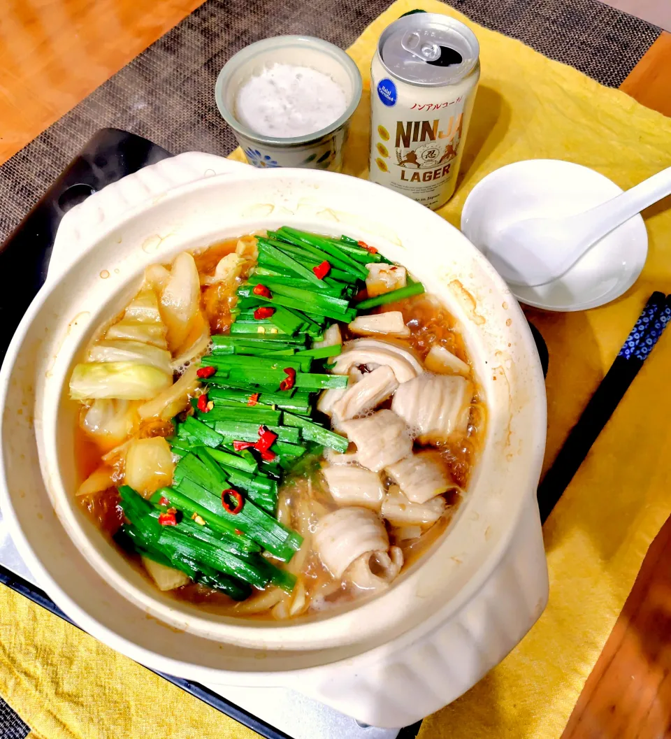 【鍋】和風出汁のモツ鍋|シュビラさん