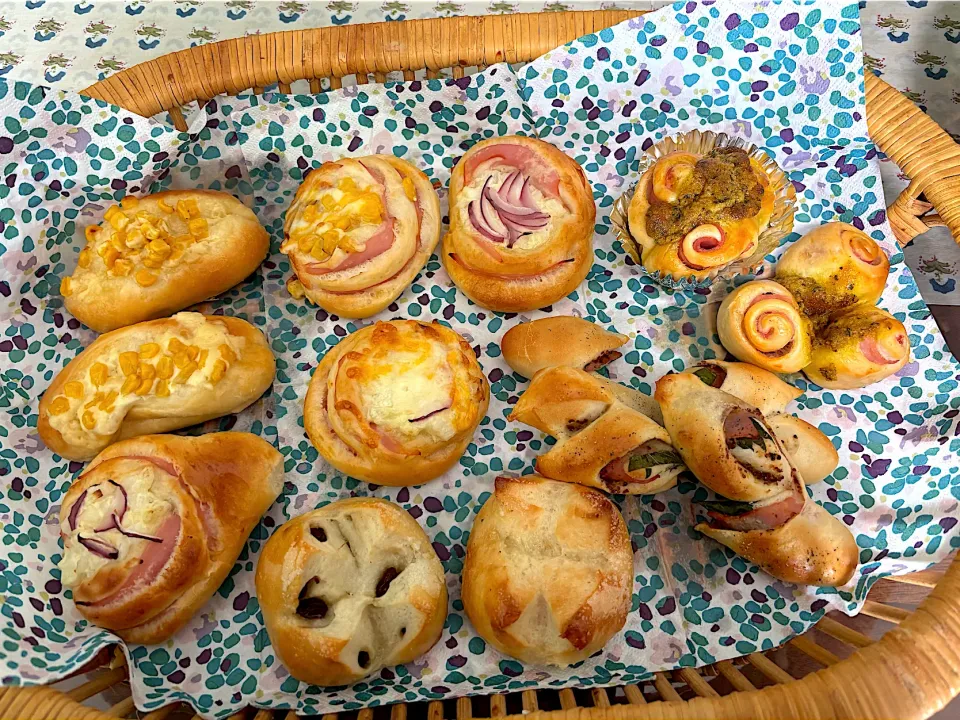 お惣菜パン　成型チャレンジ|rumiさん