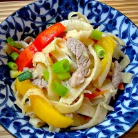 Mongolian Tsuivan - Hearty Noodle Dish|Laki Maikaʻiさん