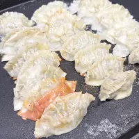 夫＆息子作 餃子