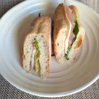 生ハムとチーズのカスクートサンド|どかどかさん