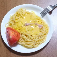 カルボナーラとトマト|ナナさん