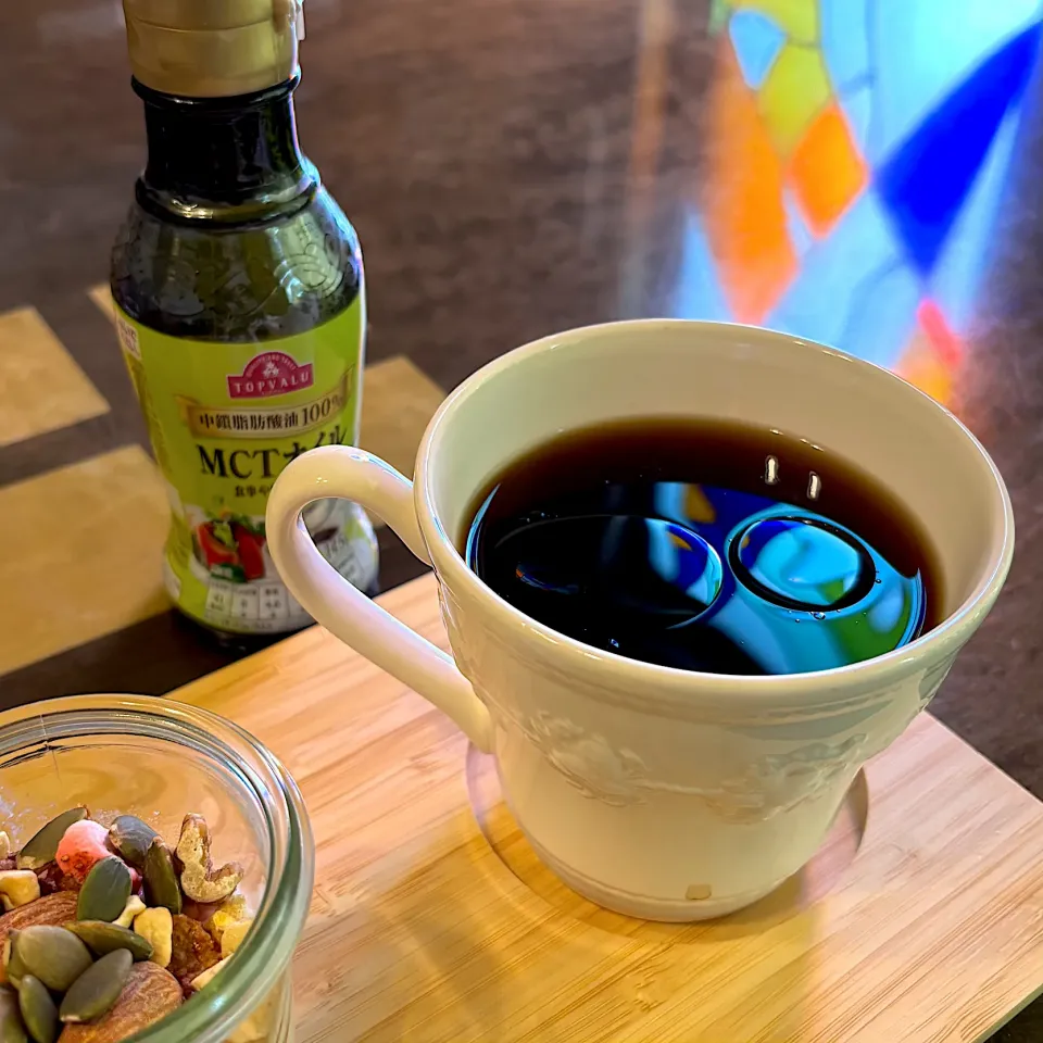 MCTオイルをコーヒーに|かっちゃん杉さん