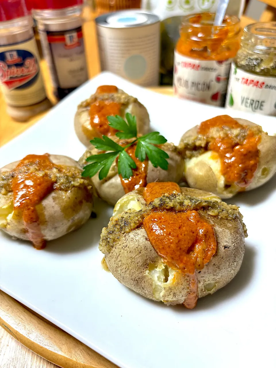 2種のソースで楽しむじゃがいも
パタタス・アルガダスとモホ|sakurakoさん