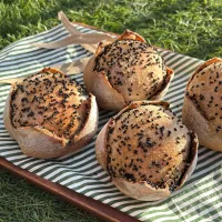 黒ごまパン|みゆぞうさん