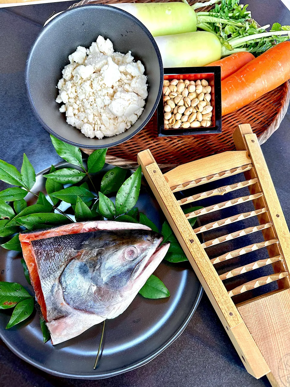 初午　郷土料理しもつかれと小豆ごはん|カモミールさん