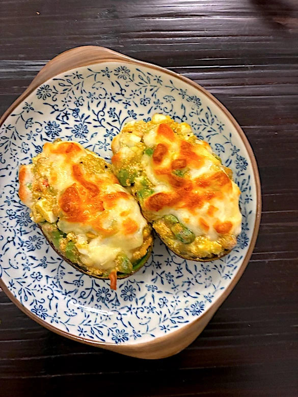 アボカドのグラタン🥑|ぽくくんさん