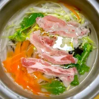 豚しゃぶ🐖畑の菜花と大根、人参、キャベツ|1614さん
