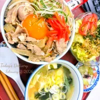 🐂🧅🥗 牛丼セット 🥗🧅🐂|TakeBooさん